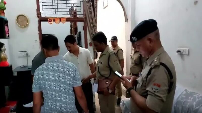 बड़ी खबर: देर रात गृह क्लेश में पति ने कर दी पत्नी की हत्या, फिर कर ली खुदकुश़ी