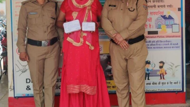 शिकंजा: 14 लाख रुपए की स्मैक के साथ महिला गैंगस्टर गिरफ्तार