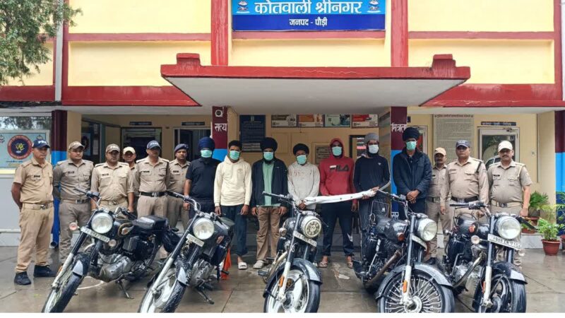  विवाद: हेमकुंड साहिब जाने वाले तीर्थ यात्रियों और स्थानीय लोगों के बीच विवाद में चल गईं तलवारें