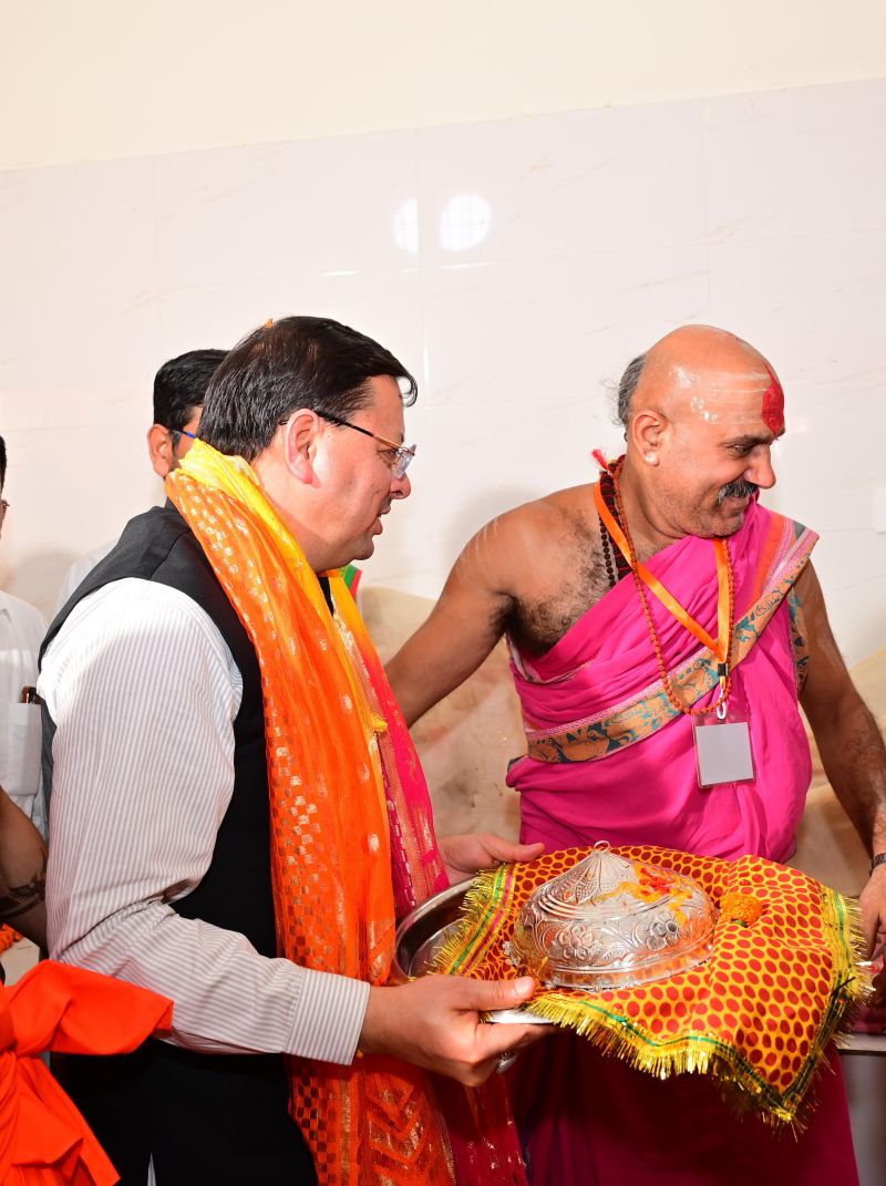 मुख्यमंत्री ने कालू सिद्ध मंदिर में प्राण प्रतिष्ठा महोत्सव में की पूजा-अर्चना