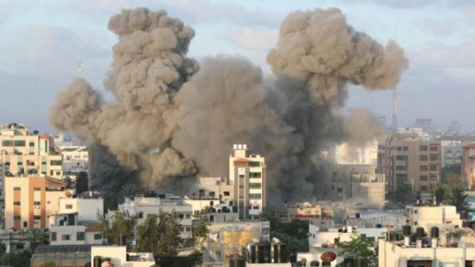 जवाब: इजरायल ने हिजबुल्लाह को दिया बड़ा झटका, बेरूत में ड्रोन बनाने वाले स्थलों को किया ध्वस्त