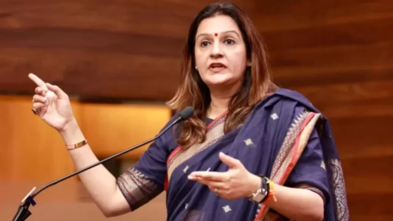 प्रतिक्रिया: शिवसेना नेता प्रियंका चतुर्वेदी ने मोहन भागवत के बयान को बताया विरोधाभासी