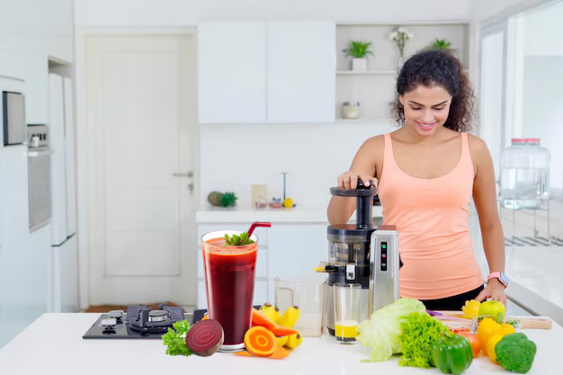 खान-पान: सेब, गाजर और चुकंदर का जूस पीने से मिल सकते हैं ये फायदे, जानिए रेसिपी