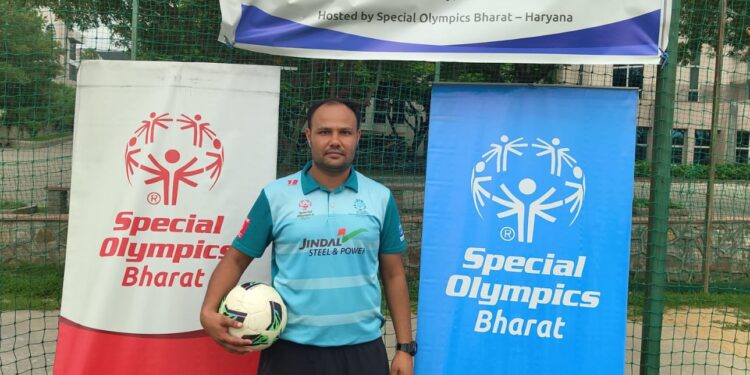 गौरव: भारतीय स्पेशल ओलपिंक फुटबाल टीम का नेतृत्व कर रहे हैं कोटद्वार के कमल सिंह रावत