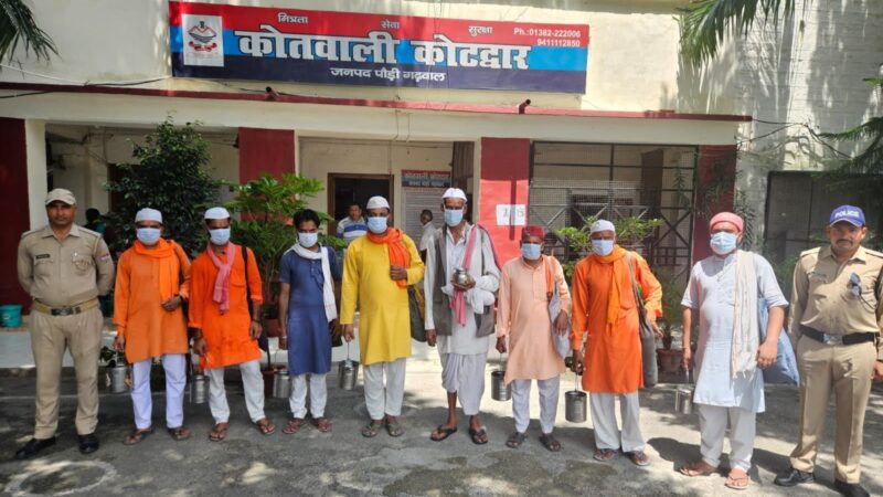 ऑपरेशन कालनेमि: साधु-संतों के वेश में घूम रहे आठ ढोंगी बाबा गिरफ्तार