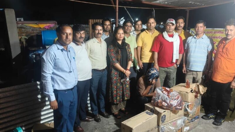 बड़ी कामयाबी: आबकारी विभाग ने 20 पेटी अवैध शराब सहित तीन लोगों को किया गिरफ्तार