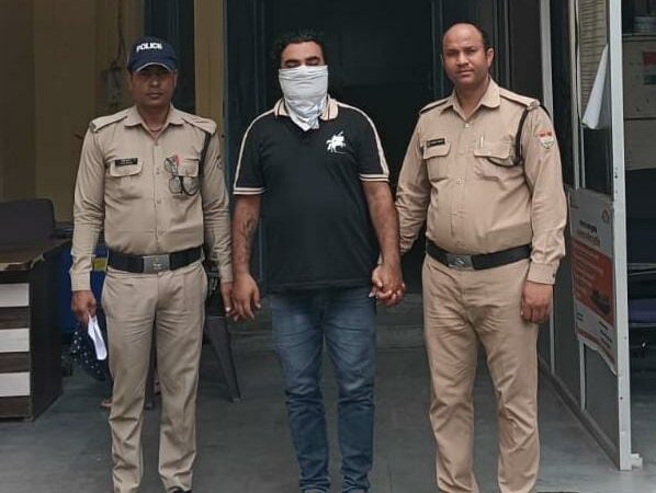 शर्मनाक: म्यूजिक टीचर पर  नाबालिग शिष्या से दुष्कर्म करने का आरोप, पुलिस ने किया  गिरफ्तार