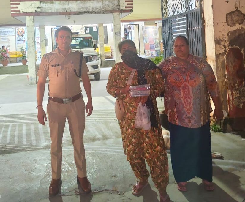 शिकंजा: महिला साइबर ठग गिरफ्तार, अंतरराष्ट्रीय मोबाइल नंबरों का करती थी उपयोग