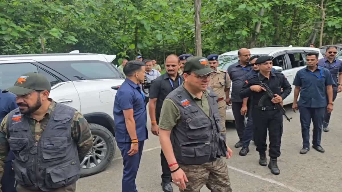 भ्रमण: सीएम धामी ने झिरना और फाटो जोन में की सफारी, मां के नाम पर रोपा पौधा