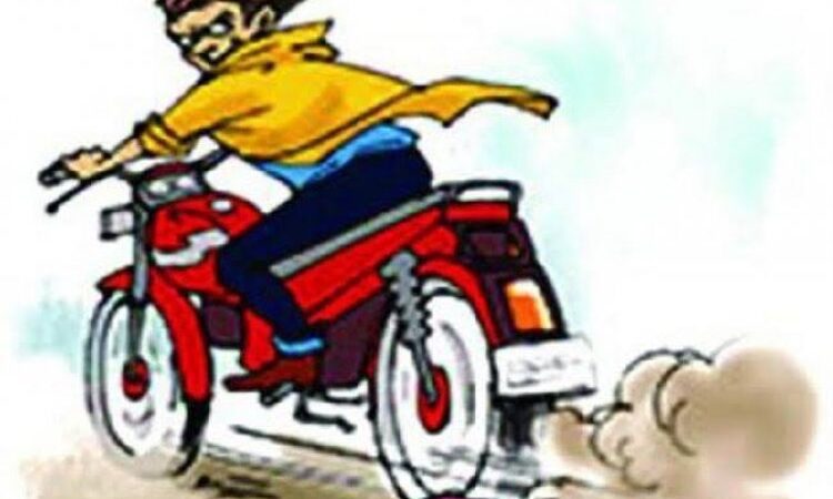 शिकंजा: कांवड़िया बनकर आया दिल्ली का युवक स्कूटी चुराकर भागने लगा, पुलिस ने दबोचा