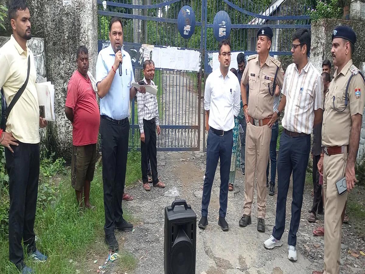 एक्शन : प्रशासन ने प्राग फार्म की 1914.30 एकड़ भूमि पर लिया कब्जा  