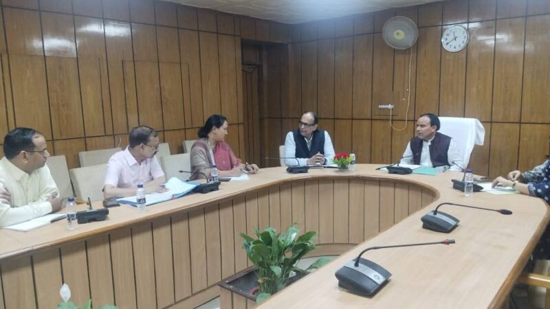 सख़्त तेवर: एससीईआरटी नियमावली में देरी पर शिक्षा मंत्री डॉ धन सिंह रावत नाराज