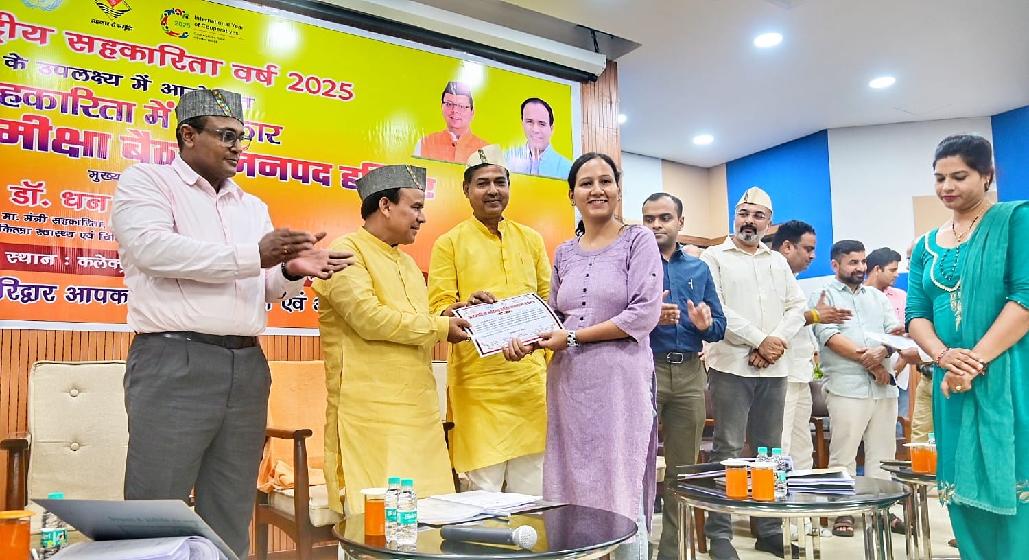 समीक्षा बैठक: विभागीय मंत्री डॉ धन सिंह रावत ने दिया किसानों को लाभान्वित करने पर जोर