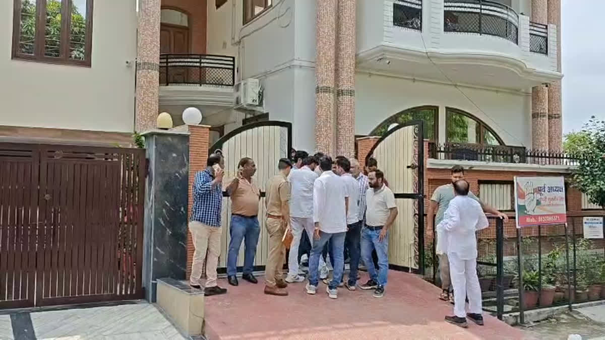 बड़ी ख़बर: होटल कारोबारी की बेटी को बंधक बनाकर बदमाशों ने दिन दिहाड़े डालीं डकैती