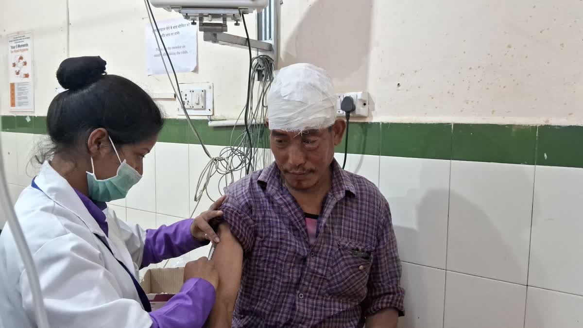 खेत में काम कर रहे व्यक्ति पर गुलदार का हमला