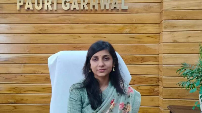मुआयना: डीएम ने किया नवोदय विद्यालय का निरीक्षण, अव्यवस्थाएं मिलने पर जताई नाराजगी