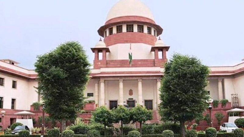 भ्रष्टाचार मामले में उत्तराखंड के वन अधिकारी के खिलाफ अवमानना का नोटिस