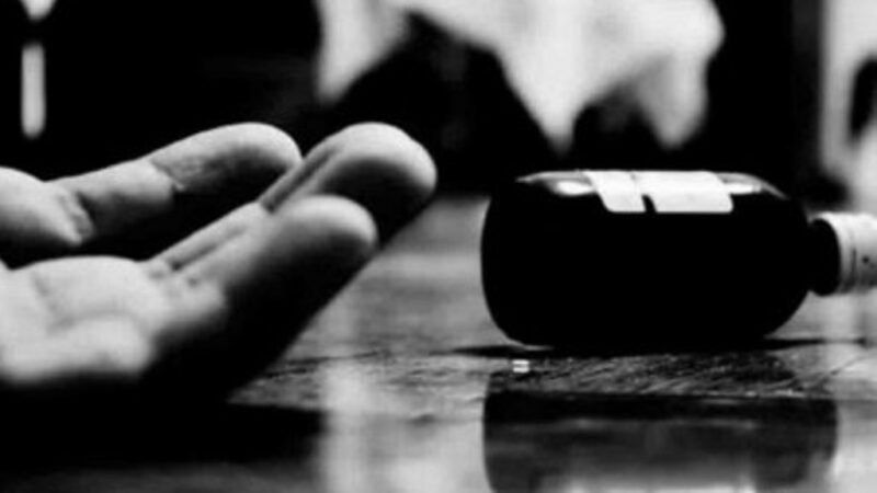 आवेग: जान पर भारी पड़ गया पत्नी से झगड़ना, क्षुब्ध होकर पति ने खा लिया जहर