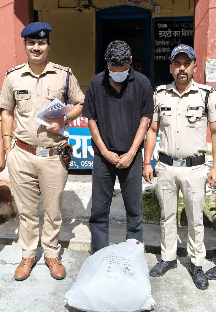 खुलासा: चोरी के मामले में  पुलिस नेक्षआरोपी को आठ घंटे में ही कर लिया गिरफ्तार