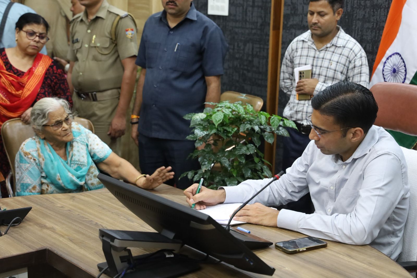 सुविधा: देहरादून के कालसी ब्लाक में 29 सितंबर को आयोजित होगा बहुउद्देशीय शिविर सुविधा: देहरादून के कालसी ब्लाक में 29 सितंबर को आयोजित होगा बहुउद्देशीय शिविर