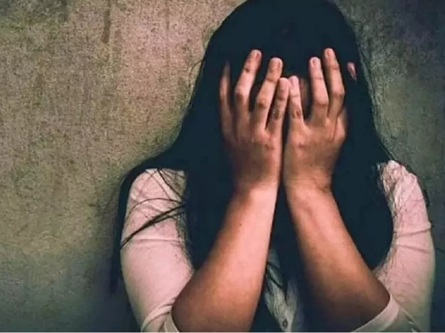 पति ने मारपीट कर पत्नी को घर से निकाला