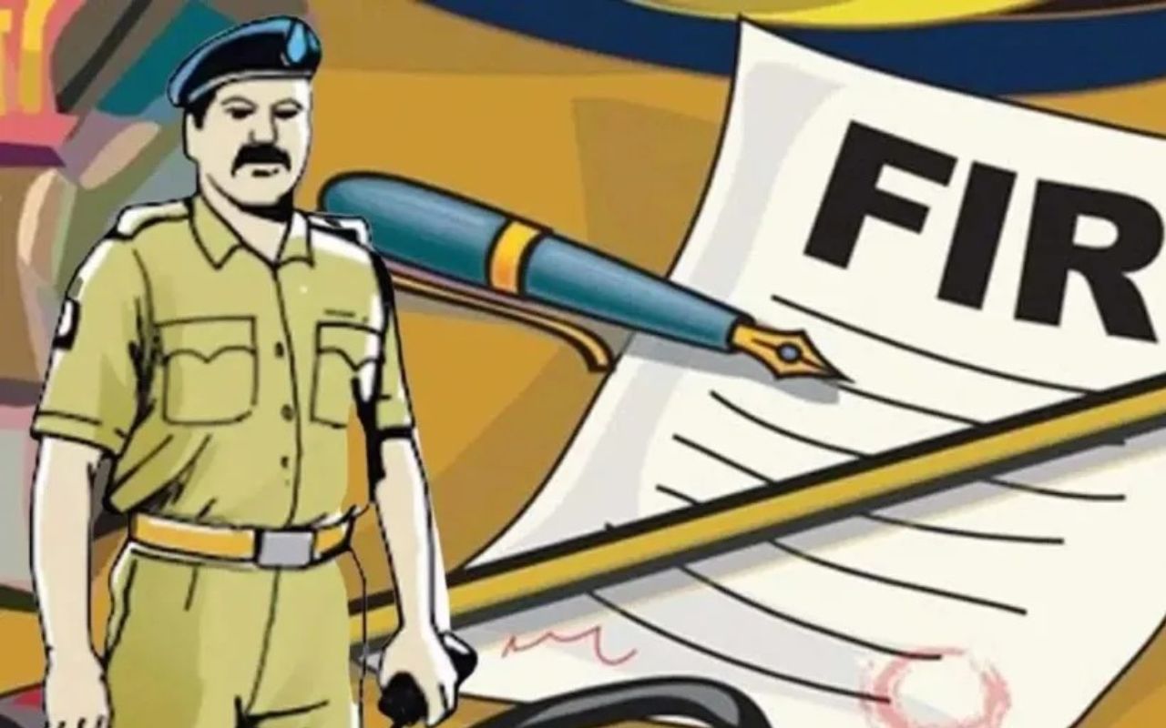 वैमनस्य: छोटे भाई ने बड़े भाई को दो मंजिला मकान की छत से फेंक दिया नीचे, हालत गंभीर