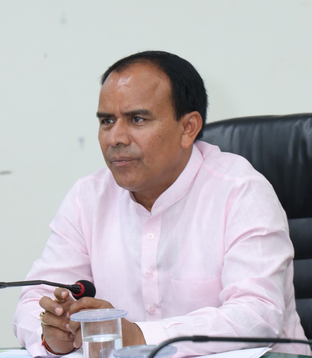 राहत: स्वास्थ्य कार्यकर्ताओं व पर्यवेक्षकों को मिला जनपद परिवर्तन का अवसर राहत: स्वास्थ्य कार्यकर्ताओं व पर्यवेक्षकों को मिला जनपद परिवर्तन का अवसर