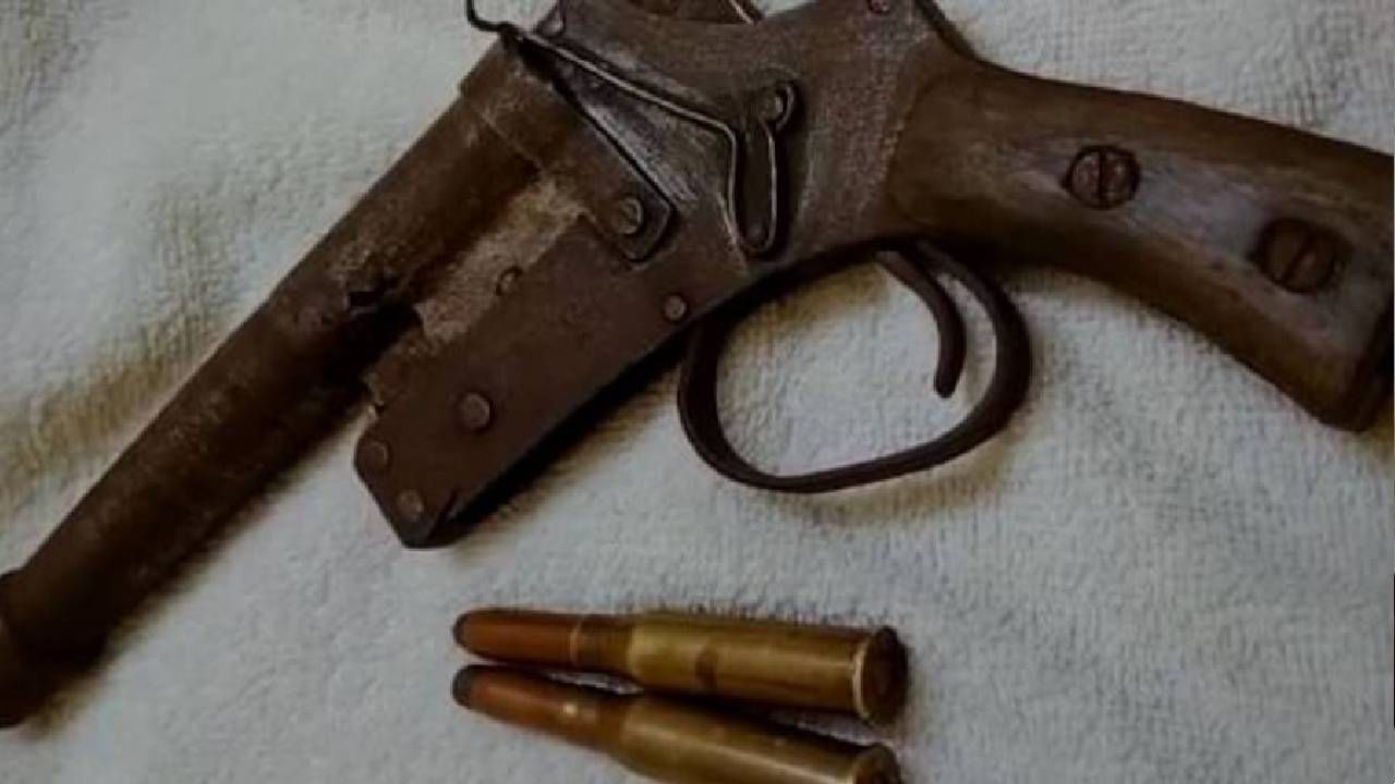 सबक: सोशल मीडिया पर वायरल हुआ तमंचे के साथ युवक का वीडियो, पुलिस ने धरा