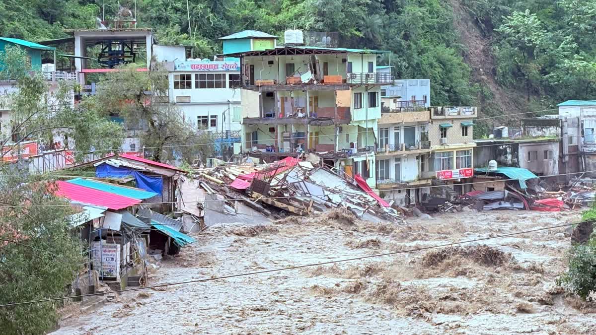 बड़ी ख़बर: दून में अतिवृष्टि ने मचाई भारी तबाही,दस के मारे जाने की खबर,कई लापता