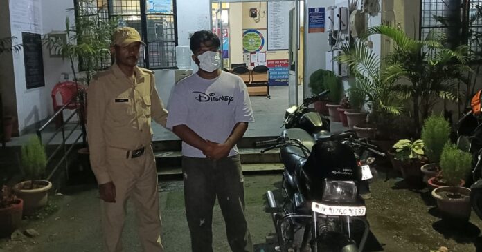सबक: बाइक के साइलेंसर से पटाखे फोड़ना पड़ा भारी,आरोपी गिरफ्तार,वाहन सीज