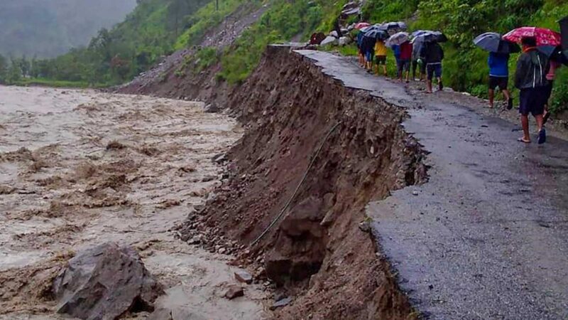 आपदा : पांच सौ तक पहुंच गई भारी बारिश और बाढ़ से प्रभावित होने वालों की संख्या