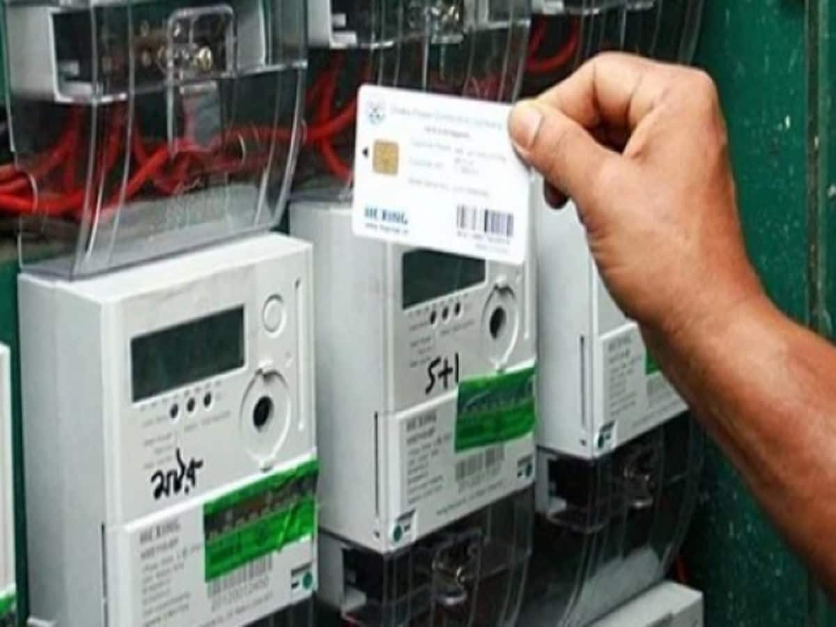 विरोध: स्मार्ट मीटरों में आंकड़ों की भूलभुलैया से उपभोक्ता परेशान; बिजली बिल बढ़ने की शिकायत