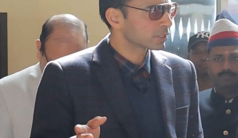 सख़्त रुख: नदी-नालों के किनारे बने रिसॉर्ट की अब खैर नहीं, लटकी कार्रवाई की तलवार