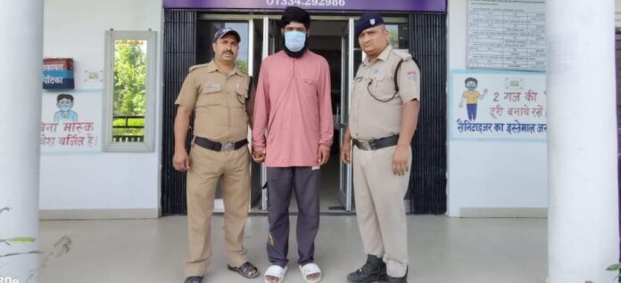 कामयाबी: नाबालिग से दुष्कर्म करने का आरोपी गिरफ्तार, पांच हजार रुपए का ईनाम था घोषित