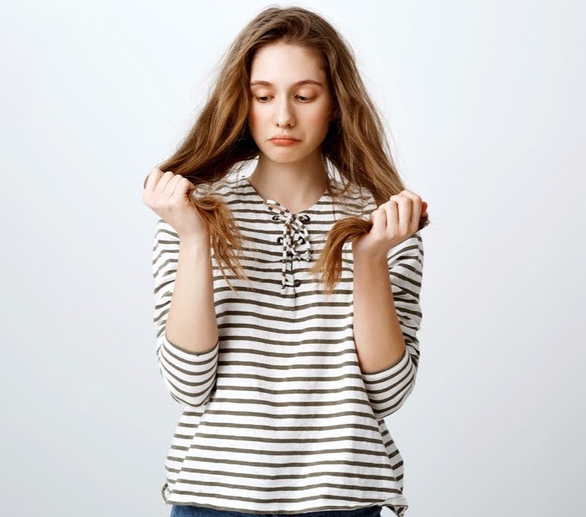 देखभाल: क्या आपके बाल दोमुंहे हो गए हैं? इन 5 तरीकों से इनसे पाएं छुटकारा