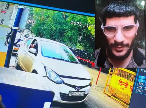 खुलासा: संसद भवन से महज 3 किमी दूर कनॉट प्लेस में कार लेकर घूम रहा था आतंकी उमर