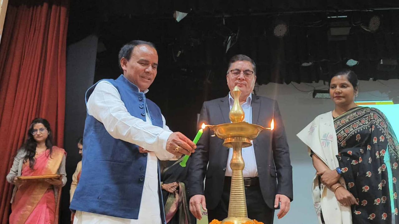 पहल: स्कूलों में पढ़ाया जायेगा सहकारिता आंदोलन, मंत्री डॉ धन सिंह रावत का ऐलान