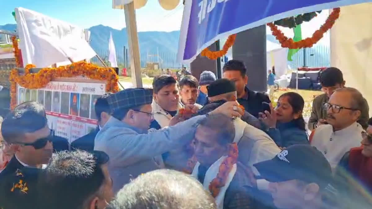 राज-काज: भराड़ीसैंण में आयोजित कार्यक्रम में सीएम धामी ने राज्य आंदोलनकारियों को किया सम्मानित