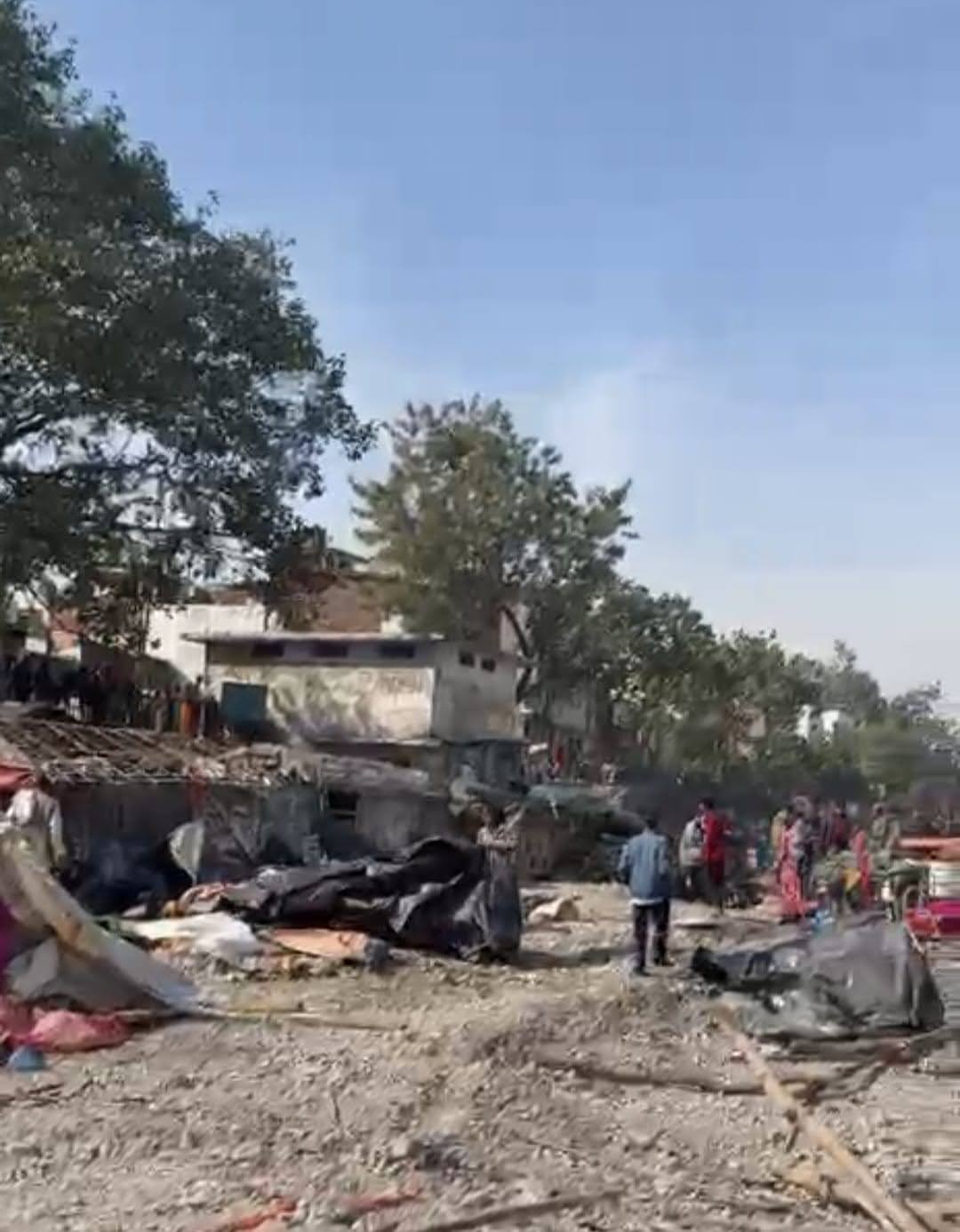 एक्शन: चंद्रभागा क्षेत्र में अतिक्रमण के विरुद्ध  कार्रवाई, 20 से अधिक अवैध अध्यासन ध्वस्त  