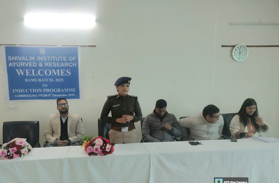 एक्शन:  अपराध नियंत्रण के लिए दून पुलिस की कवायद; शिक्षण संस्थानों में चलाई जागरूकता की पाठशाला