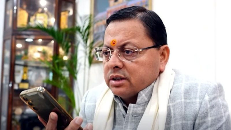 सीएम ने की छात्र एंजेल चकमा के पिता से फोन पर बात