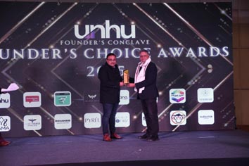 राष्ट्रीय स्तर पर जांच सेवाओं में उत्कृष्ट योगदान के लिए डिटेक्टिव देव सम्मानित