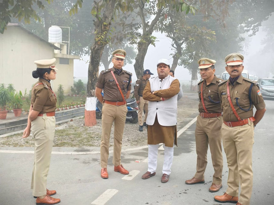 रुद्रपुर पुलिस लाइन का किया निरीक्षण
