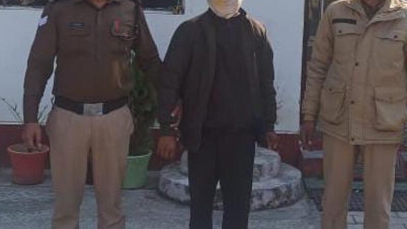 चोरी की घटना का दून पुलिस ने किया खुलासा