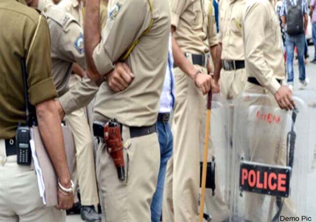 फेरबदल: एसएसपी सर्वेश पंवार ने जिले के कई निरीक्षकों व उपनिरीक्षकों को किया इधर से उधर