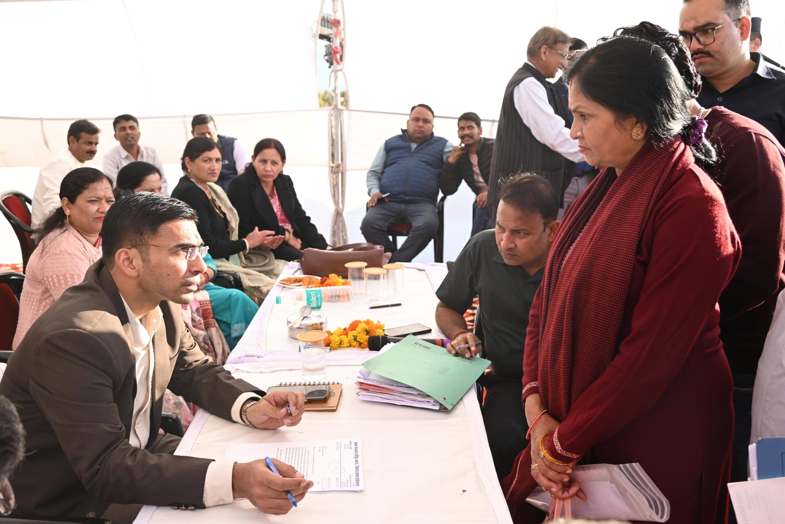 सुविधा: बहुउद्देशीय शिविर में 200 से अधिक शिकायतें प्राप्त; अधिकतर शिकायतों का मौके पर निस्तारण