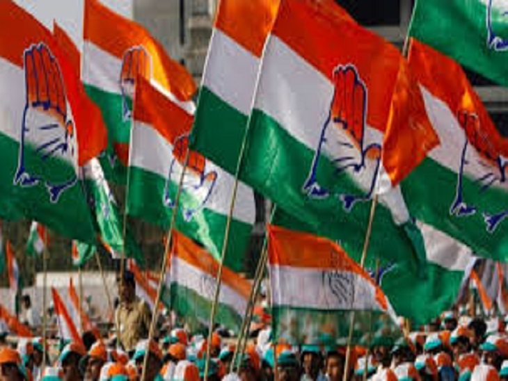 मनरेगा: केंद्र सरकार द्वारा योजना का नाम बदलने से चढ़ा कांग्रेस का पारा, धरना देकर जताया विरोध