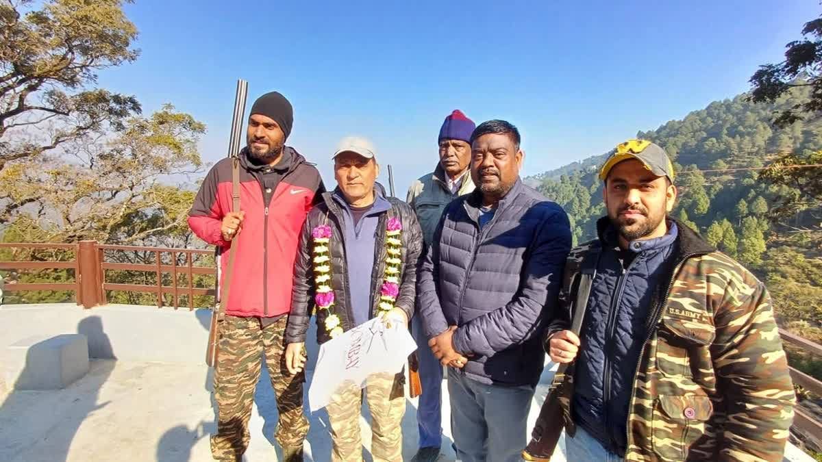 ख़ास ख़बर: गढ़वाल में आतंक मचा रहे गुलदार का हुआ खात्मा, शूटर जॉय हुकील ने किया नरभक्षी को ढेर