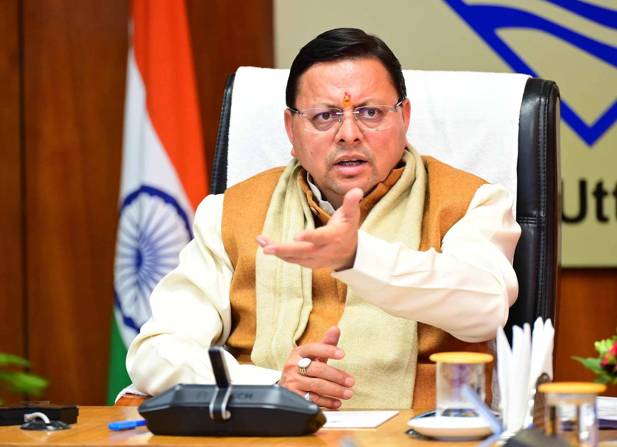 बड़ी ख़बर: डीएफओ पर गिरी ग्रामीणों पर वन्यजीवों के हमलों की गाज़, सीएम ने दिए हटाने के आदेश