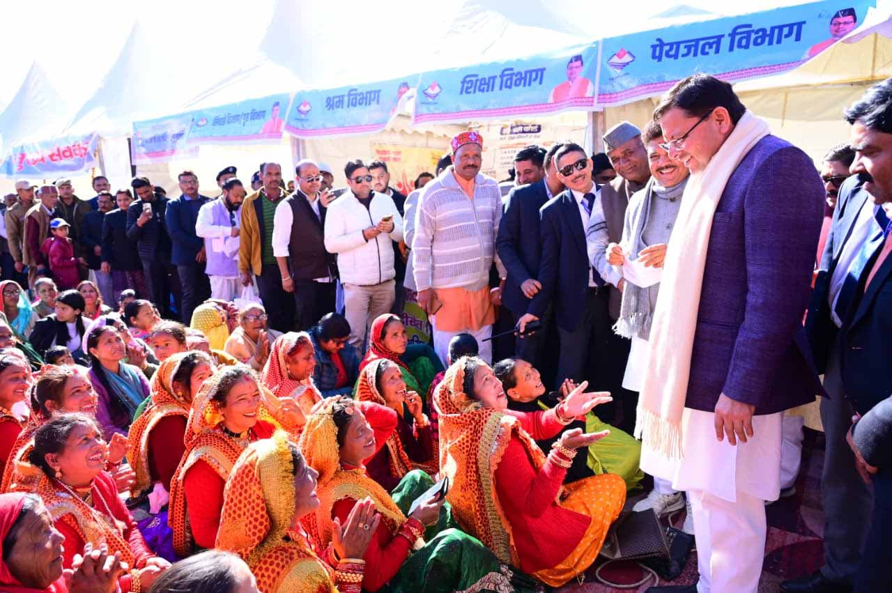 राज-काज: सीएम धामी ने सुनीं जनता की समस्याएं, अधिकांश का मौके पर ही किया निस्तारण